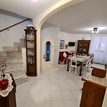 Casa Vacanze Lalia Maiori Buitenkant foto