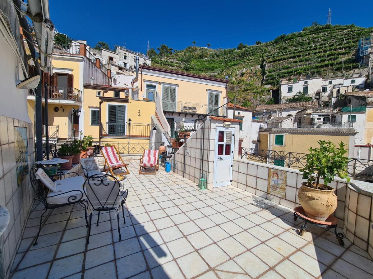 Casa Vacanze Lalia Maiori Buitenkant foto