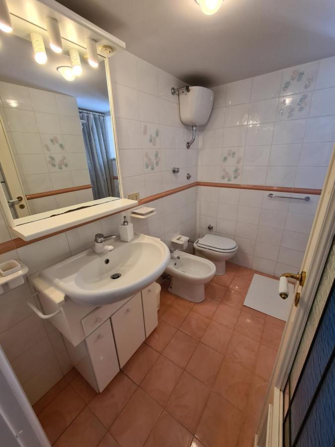 Casa Vacanze Lalia Maiori Buitenkant foto